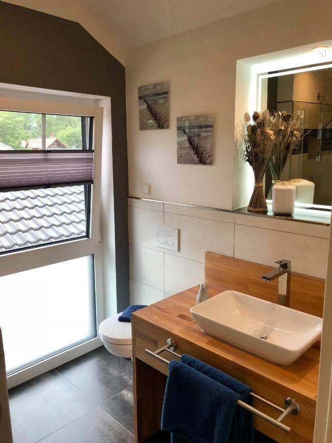 Ferienhaus Traumspot Wiek auf Ruegen Luaran gambar